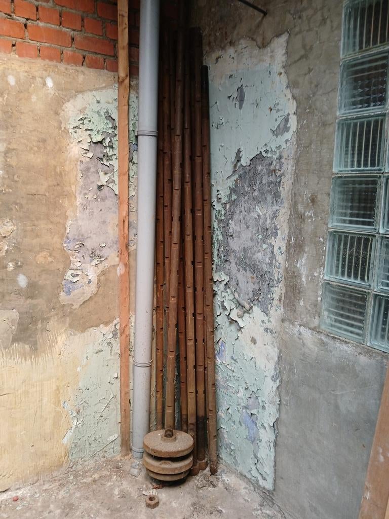 Schroefstempels/steunpalen, Ophalen