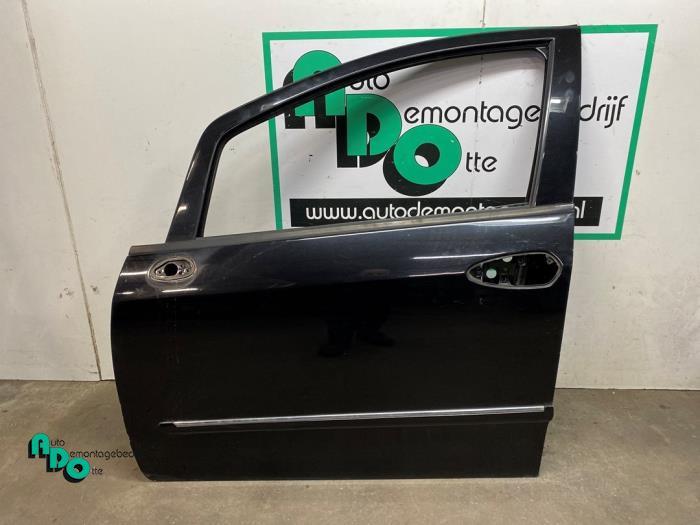 Portière 4portes avant gauche d'un Fiat Punto Evo (Punto Ev, -, 3 mois de garantie, Utilisé, Porte