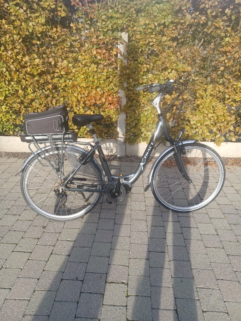 Electrische fiets XTRACT Model M, Fietsen en Brommers, Zo goed als nieuw, 51 tot 55 cm, 50 km per accu of meer, Ophalen