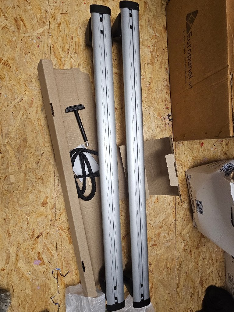 Audi q5 dakdragers 80F.860.019, Auto diversen, Ophalen, Nieuw
