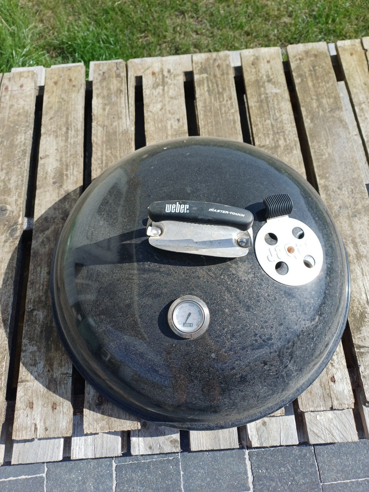 Nieuwstaat deksel Weber MasterTouch 57cm, Jardin & Terrasse, Barbecues au charbon de bois, Enlèvement, Neuf