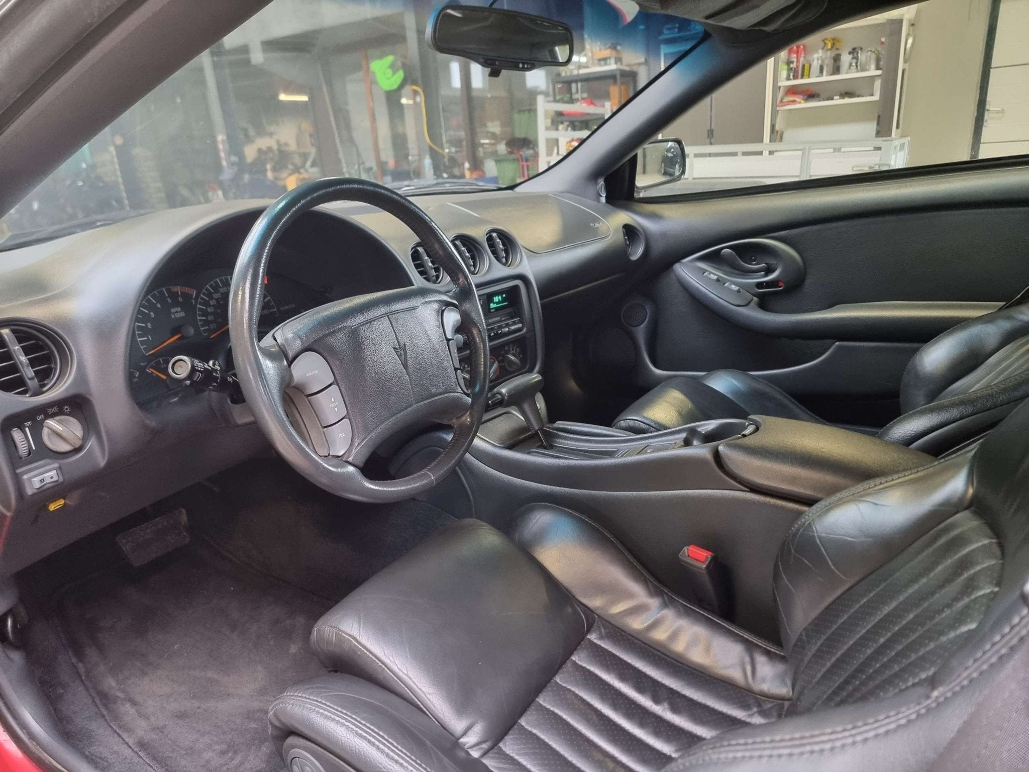 Pontiac Firebird 3.4i V6 *AUTOMATIQUE * 1ER PROPRIETAIRE, foto 11