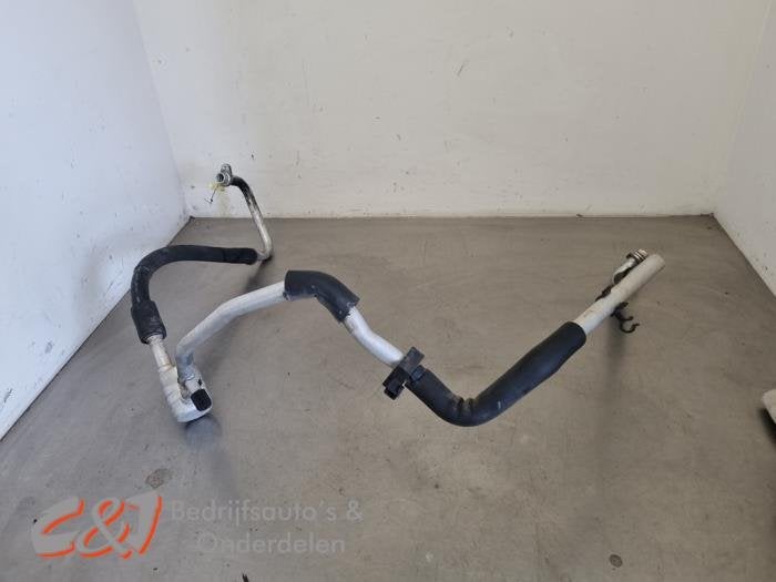 Tuyau clim d'un Peugeot Expert, -, 3 mois de garantie, Utilisé, -