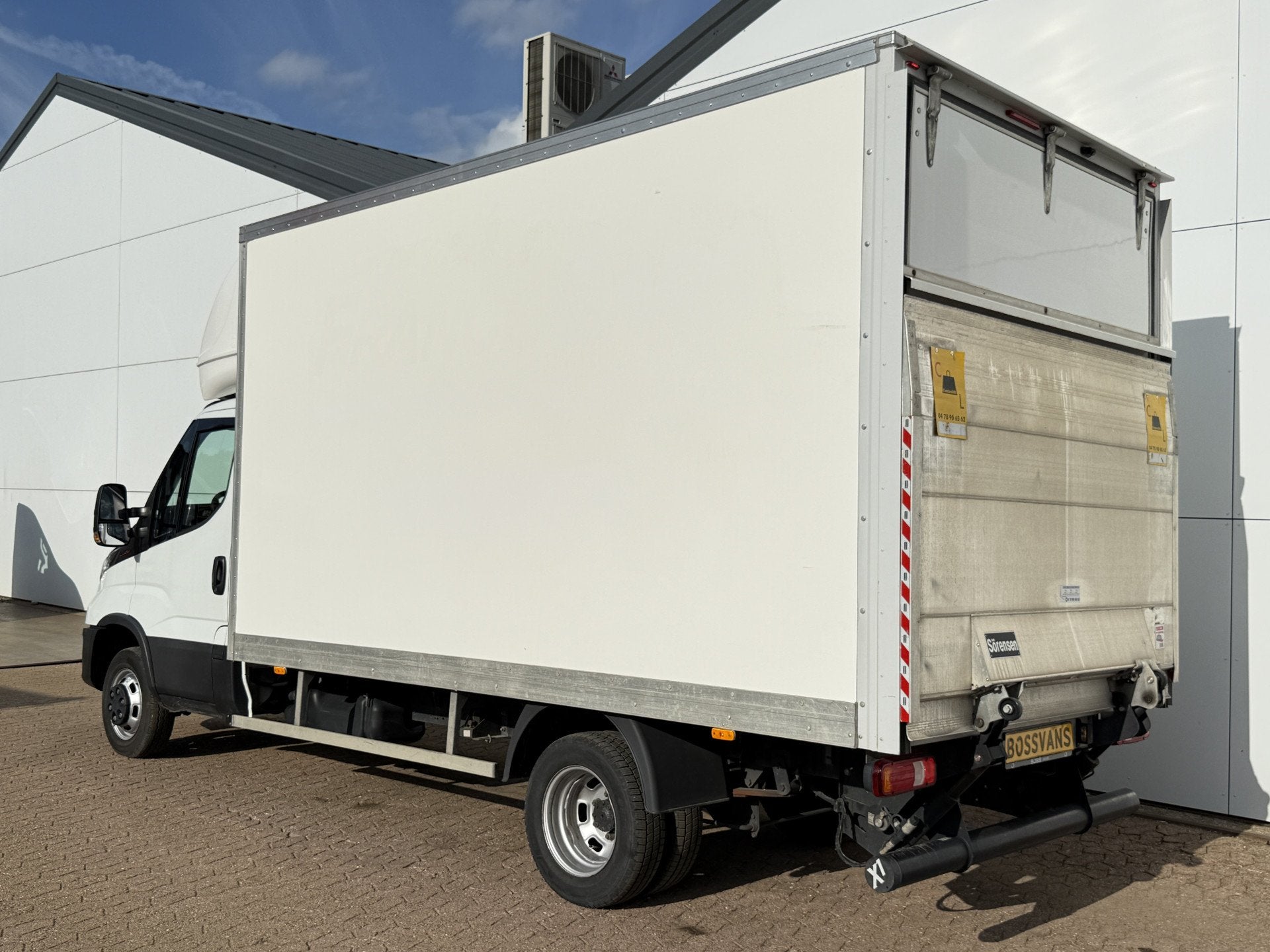 Iveco Daily 35C16 3.0 160PK Bakwagen Laadklep Zijdeur Camera, Alarme, Achat, 2996 kg, Entreprise