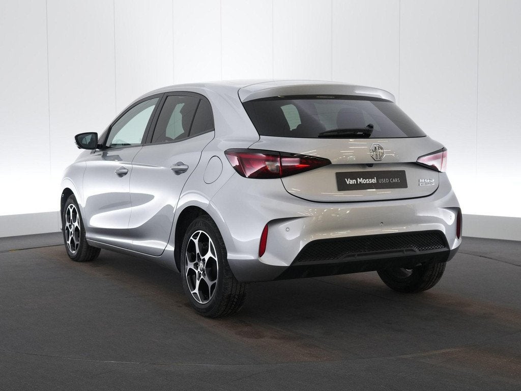 MG MG3 Hybrid+ Luxury 360 graden camera - zetelverwarming -, Stof, 4 cilinders, Bedrijf, 5 zetels