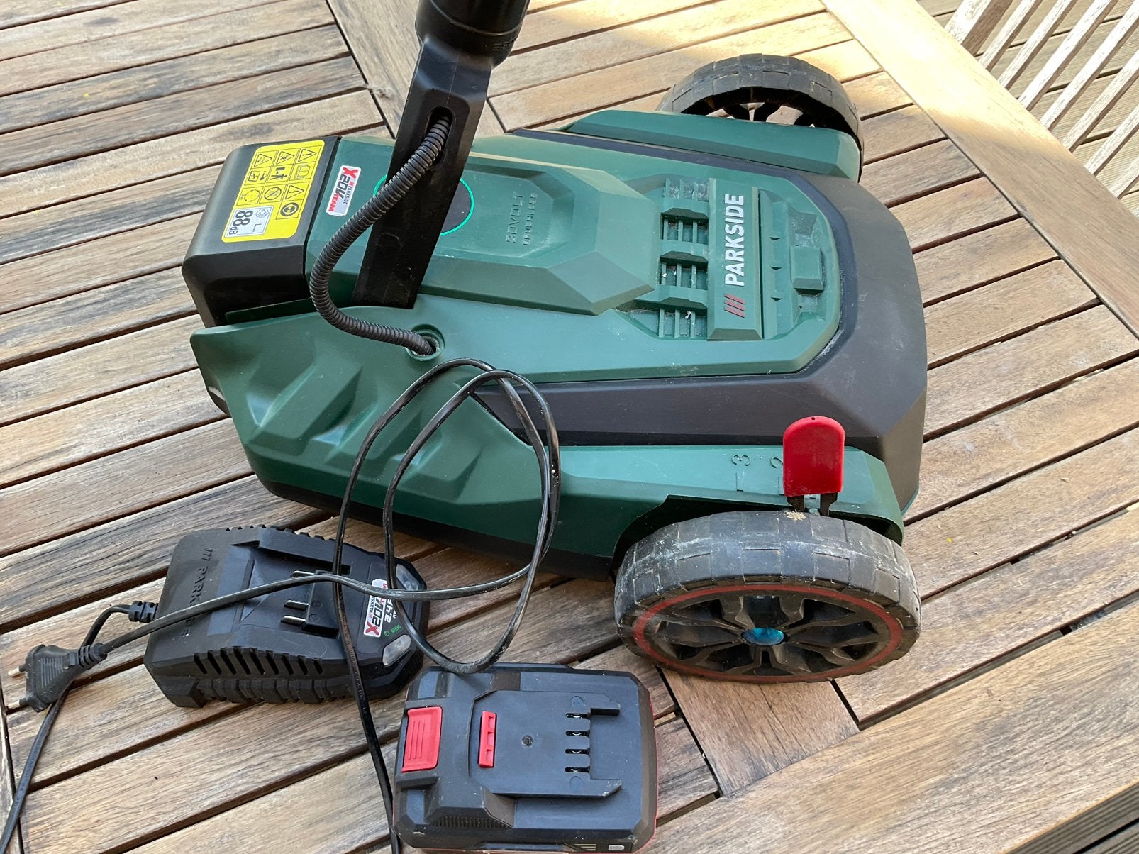 Draadloze mini-grasmaaier Parkside batterij laadt niet meer, Ophalen of Verzenden, Gebruikt, Parkside