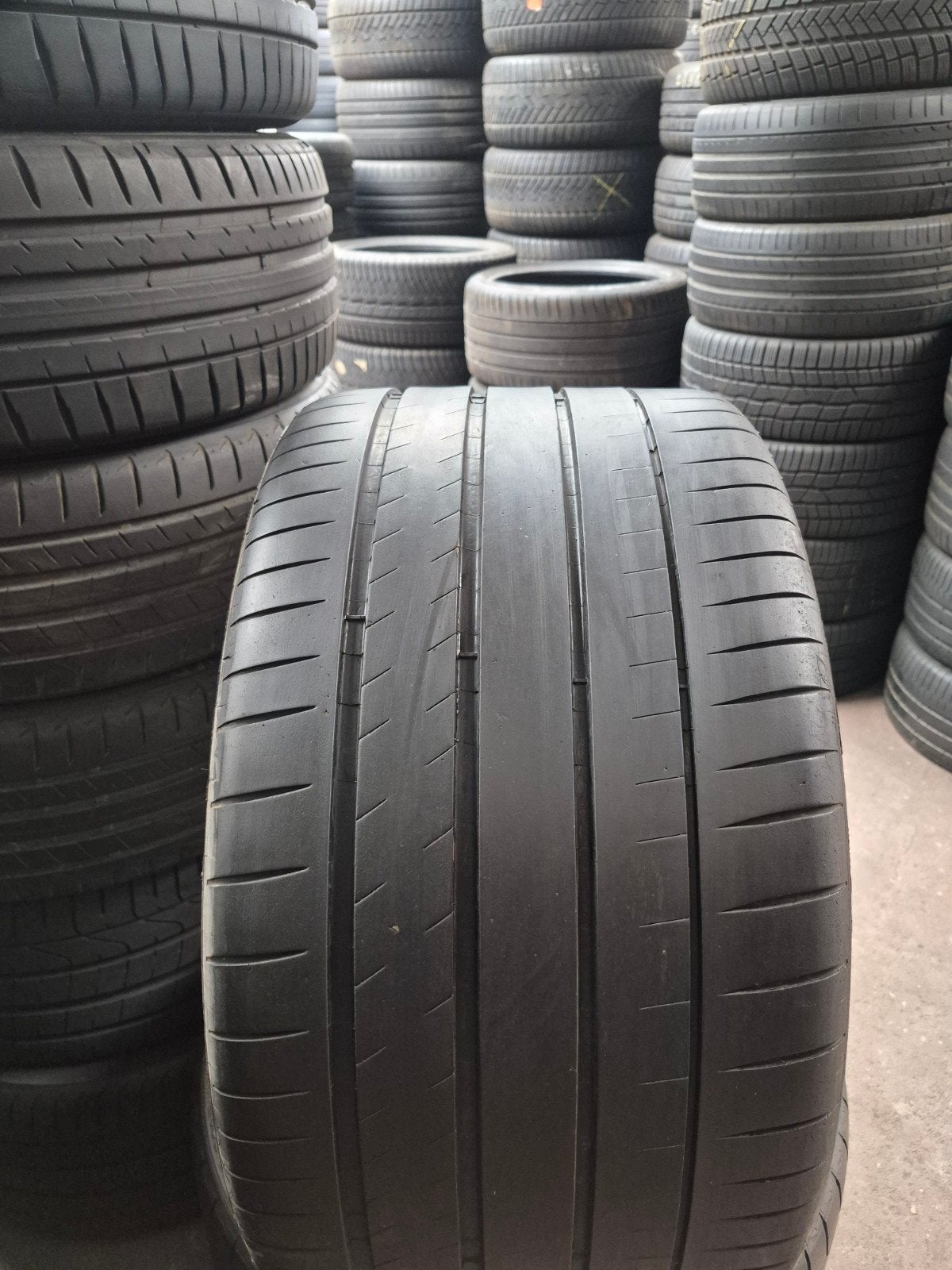 33525r22 335 25 r22 335/25/22 Michelin leasing demont avec m, Enlèvement ou Envoi