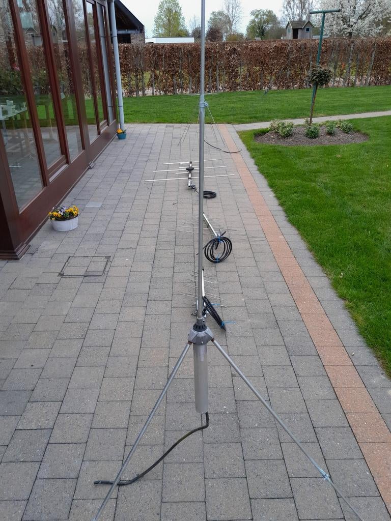 Fm ontvangst en zendantenne, Ophalen, Antenne