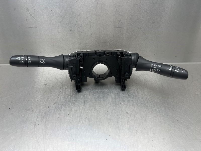 COMBINE COMMODO Nissan Qashqai (J11) (01-2013/-) (|14AN0|), Utilisé, Nissan