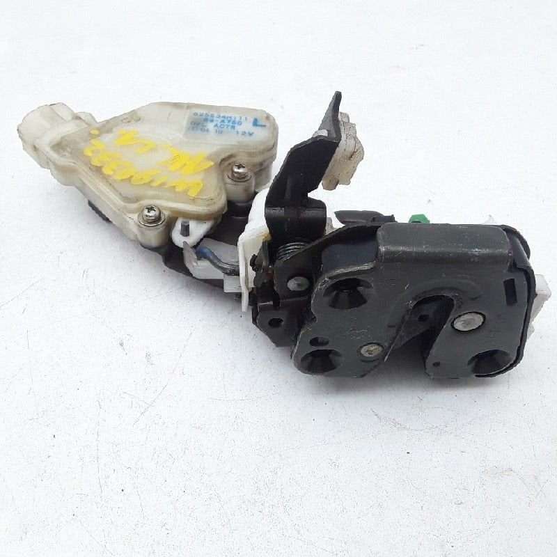 SLOTVANGER ACHTERKLEP Nissan Patrol GR (Y61), Auto-onderdelen, Carrosserie, Gebruikt, Nissan