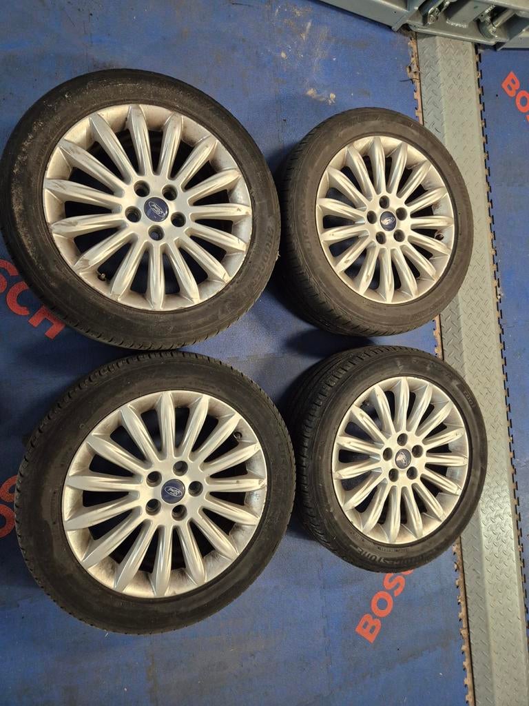 VELGEN EN BANDEN FORD S-MAX 225/50R17, Ophalen, Gebruikt, 17 inch, Band(en)