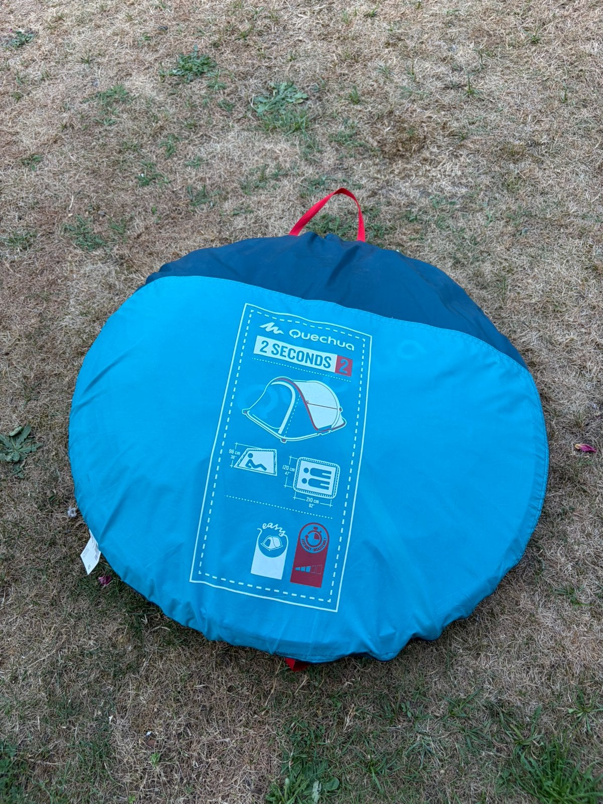 Quecha tent 2 personen, Ophalen, Zo goed als nieuw, Tot en met 2
