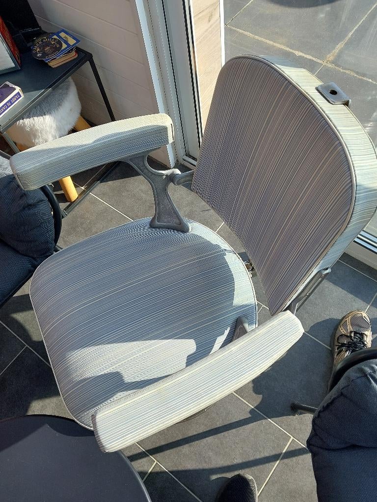 Fauteuil barbier, Ophalen