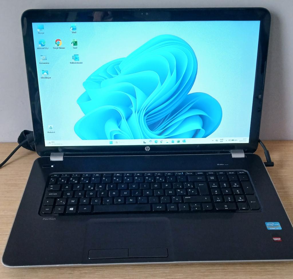 HP Pavilion 17-e133sb, Intel Core i3-3110M CPU, 2 tot 3 Ghz, 8 GB, Zo goed als nieuw