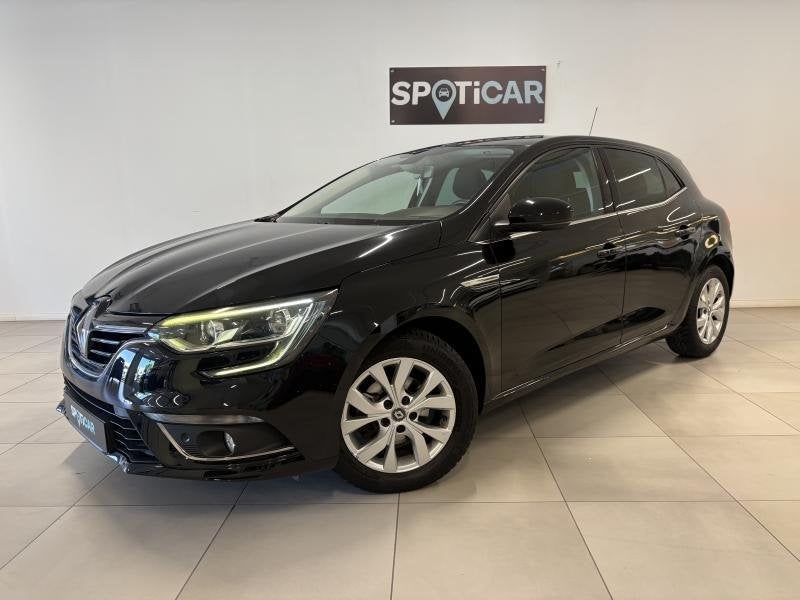 Renault Mégane IV Limited - CAMERA - GPS, 116 pk, Zwart, Handgeschakeld, 5 deurs