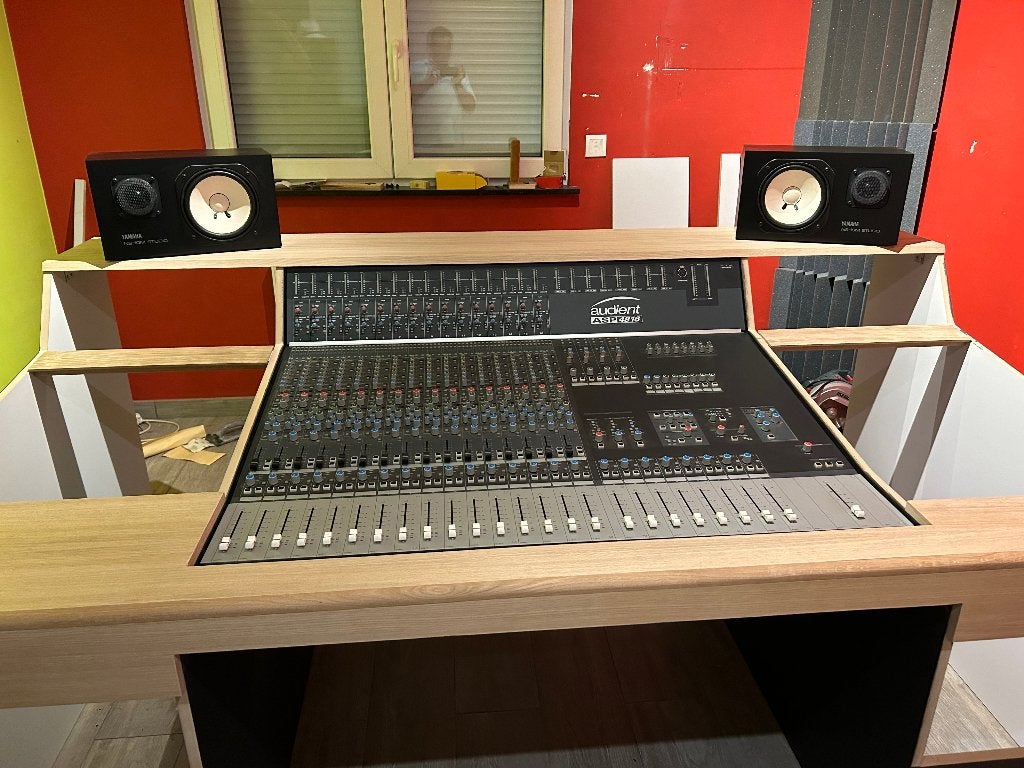 console de mix de studio Audient ASP4816, Enlèvement, Comme neuf, 20 canaux ou plus, Entrée micro