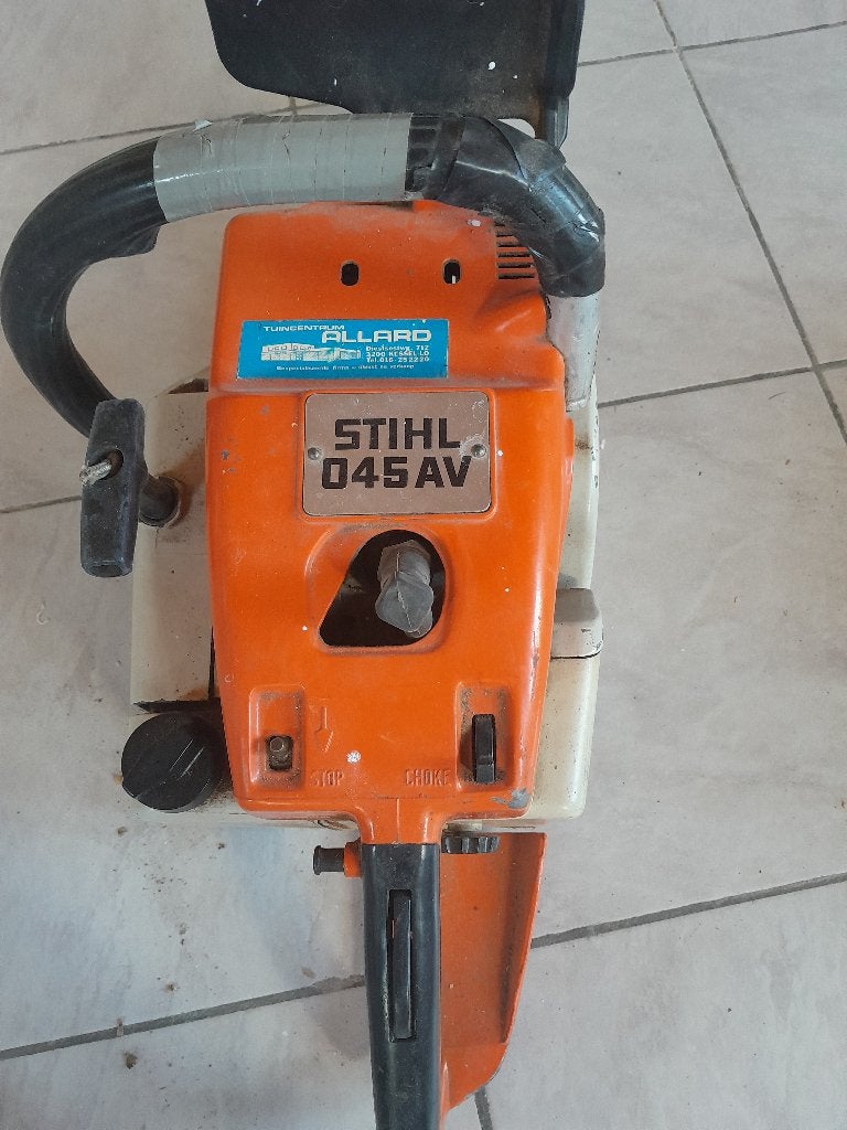 Stihlkettingzaag  045AV, Ophalen, Gebruikt, Benzine, Still