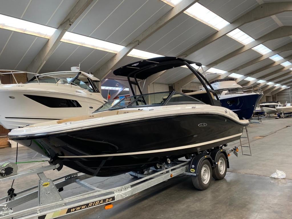 Sea Ray spx190, Watersport en Boten, Ophalen, Binnenboordmotor, 6 meter of meer, Zo goed als nieuw