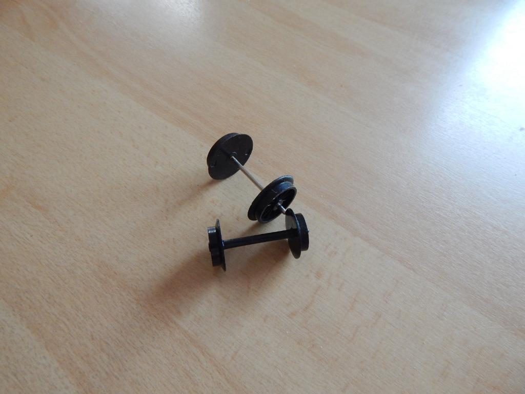 Spoor O 2x kunststof wielassen, Overige merken, Gebruikt, Gelijkstroom of Wisselstroom, Wagon