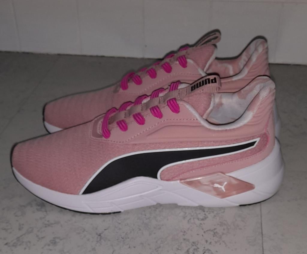 Baskets femme puma, Enlèvement