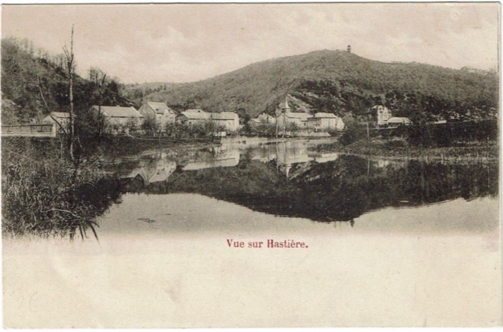 Carte postale ancienne Vue sur Hastière, Envoi, Avant 1920, Non affranchie, Namur