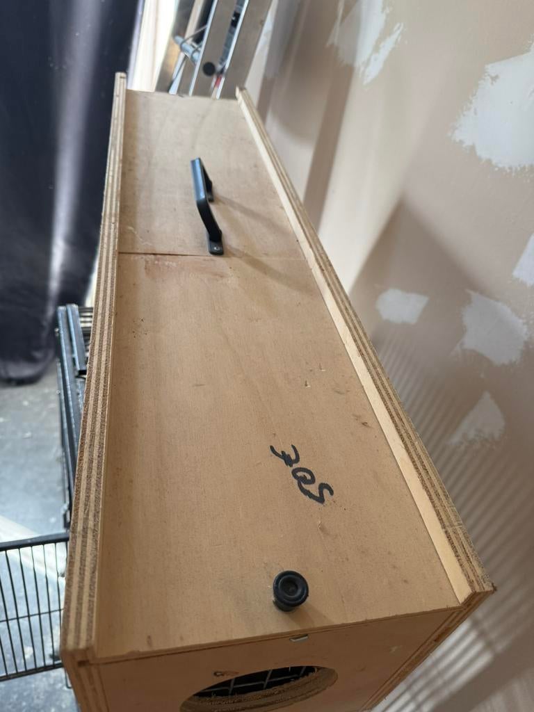 Cage de transport pour grand peroquet (ara), Animaux & Accessoires, Enlèvement, Comme neuf