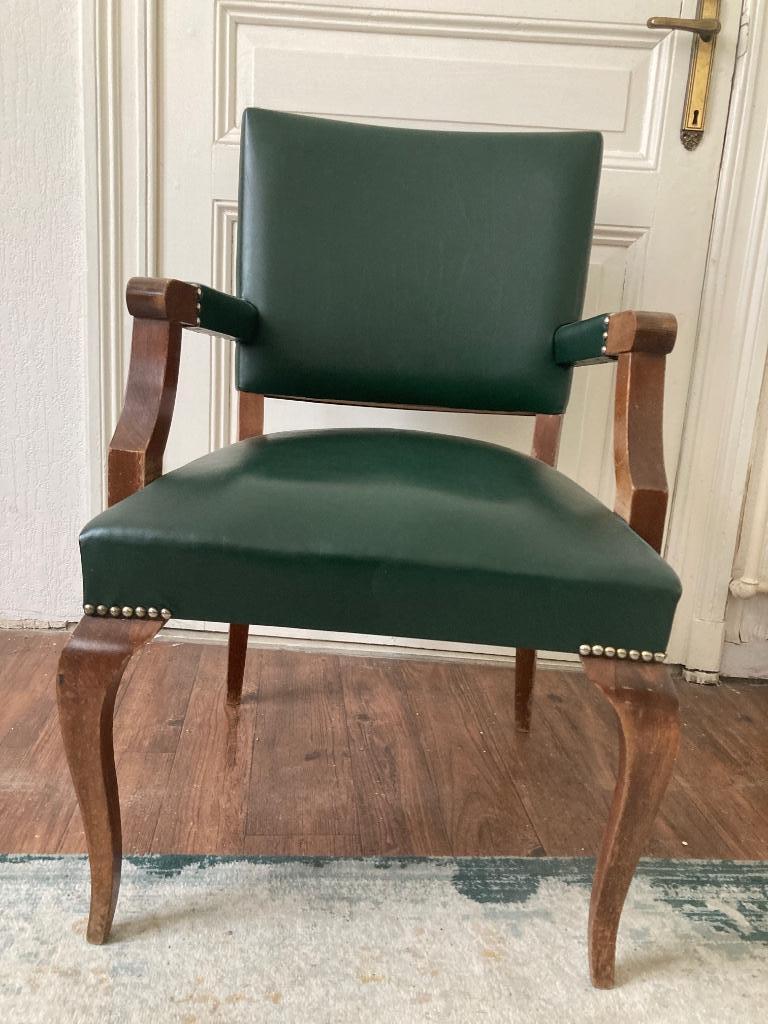 Klassieke Engelse stoelen, Ophalen
