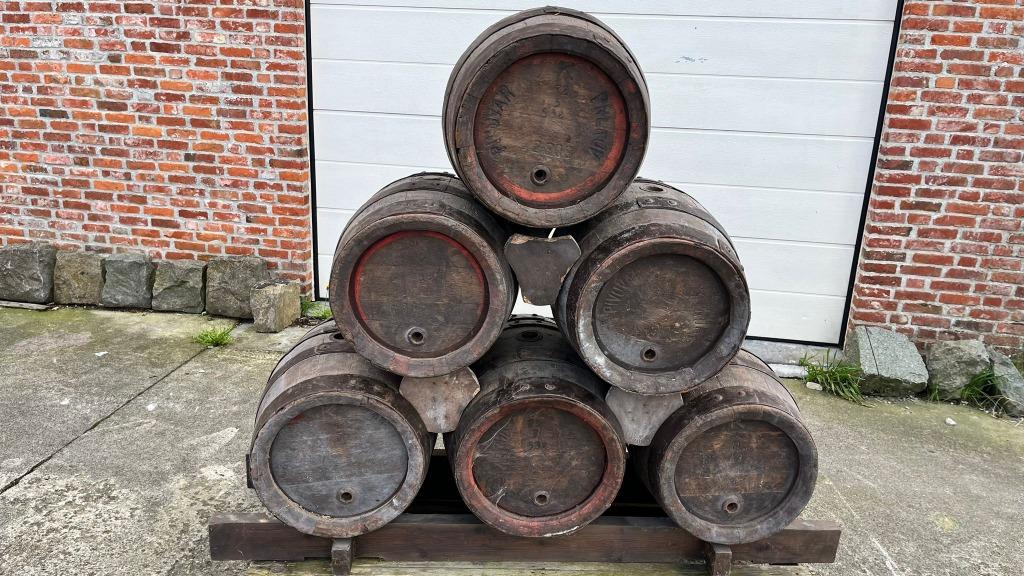 biertonnen stapelbaar 6 stuks, Ophalen, Gebruikt, Overige typen