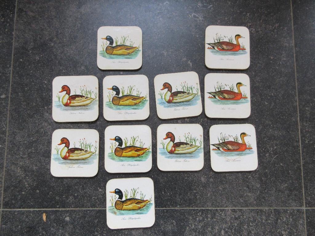 11 vintage onderleggers voor een glas déco eenden en kurk, Antiek en Kunst, Ophalen