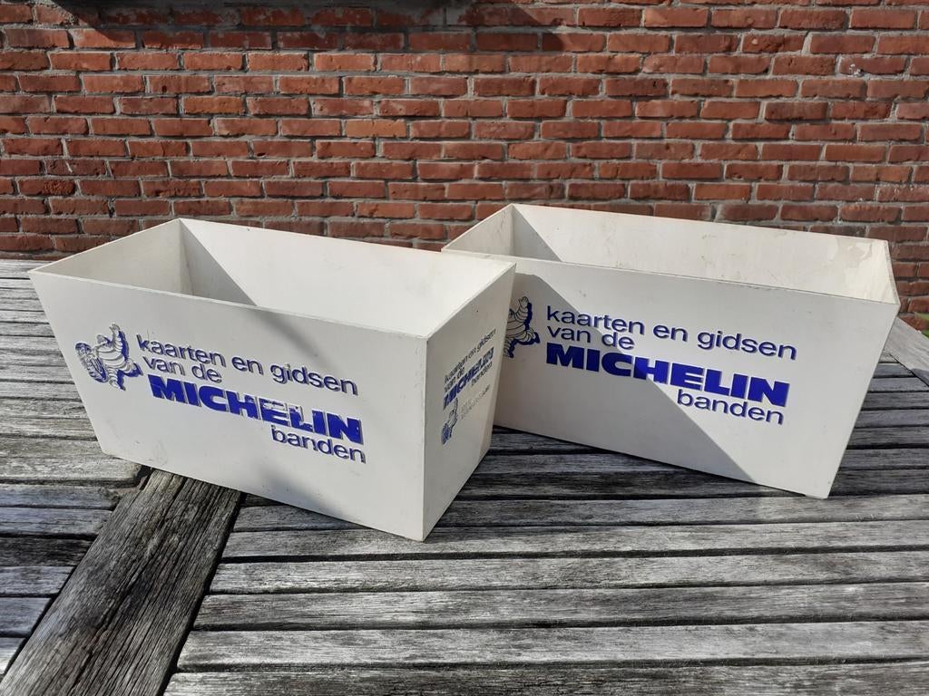Michelin vintage, 2 kaarten en gidsen bakken., Verzamelen, Ophalen of Verzenden, Gebruikt