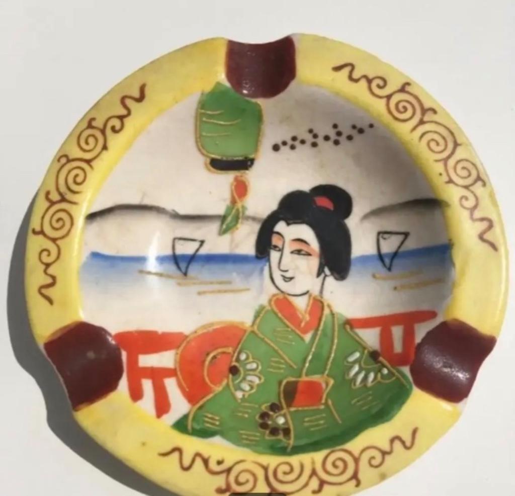 Antiek, mini, Japans asbakje met Geisha, gestempeld, Verzenden
