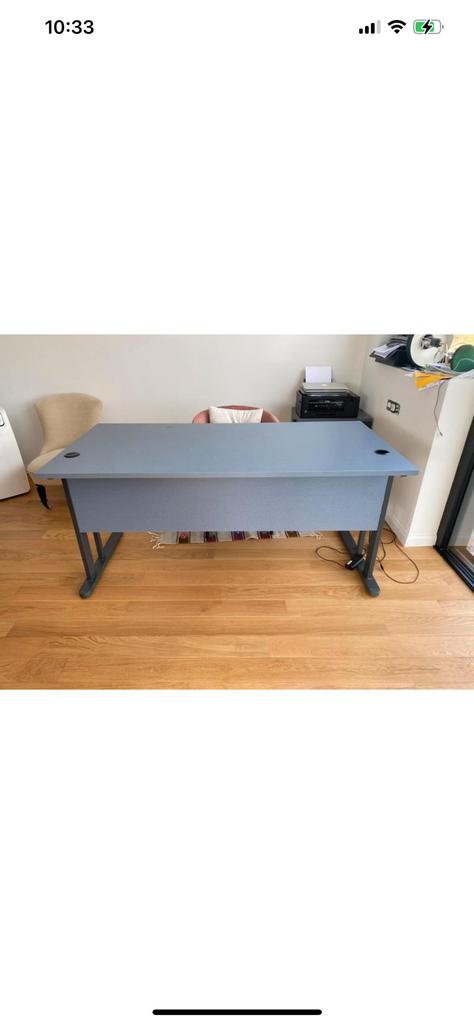 Bureau, Enlèvement, Comme neuf