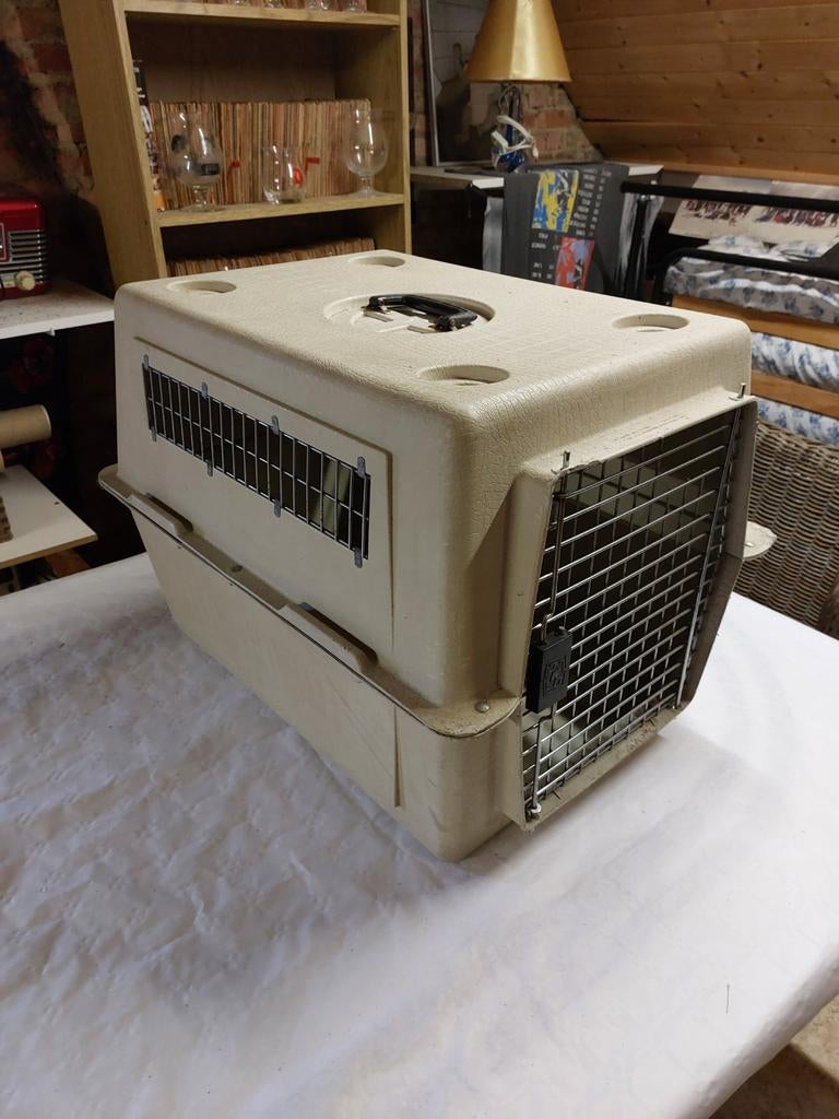 Skybox kennel B50 L68 H48. 0486 215927, Ophalen