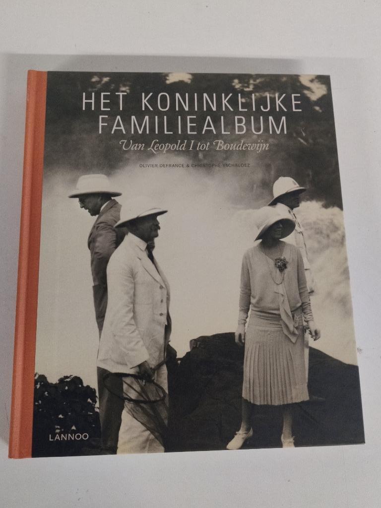 Het koninklijke familiealbum van Leopold I tot Boudewijn, Boeken, Ophalen of Verzenden, Zo goed als nieuw