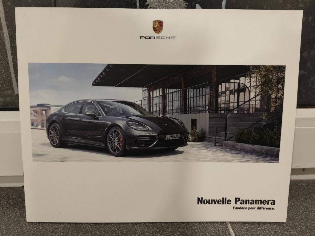 Livre brochure catalogue Porsche Panamera, Boeken, Auto's | Folders en Tijdschriften, Zo goed als nieuw, Porsche, Ophalen of Verzenden