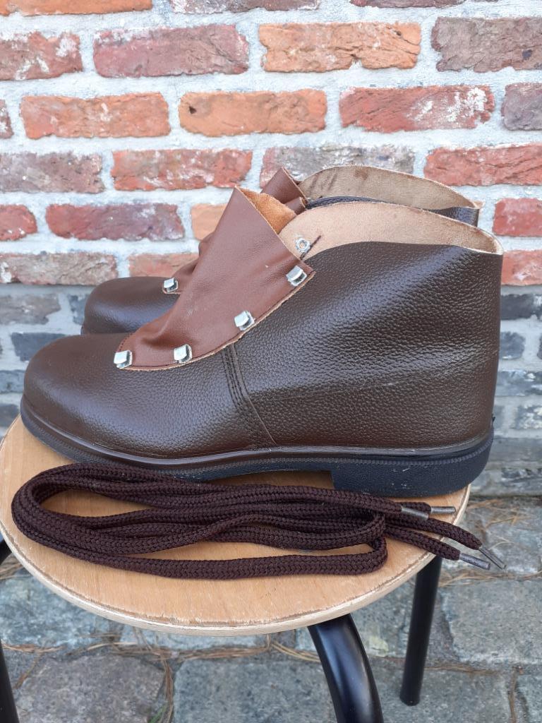 werkschoenen Jalatta met stalen neus-maat 43-nieuw, Tuin en Terras, Ophalen, Nieuw