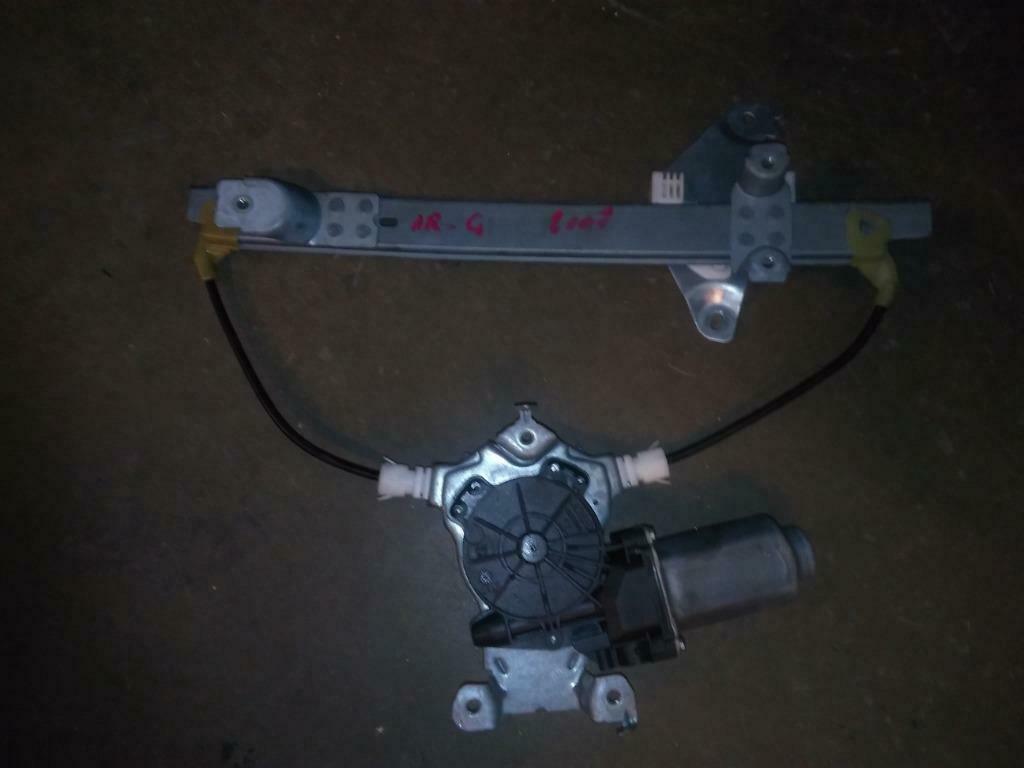 NISSAN QASHQAI raamregelaar AR, Ophalen, Gebruikt, Nissan