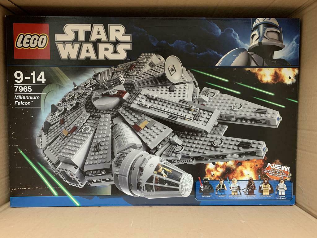 Star Wars LEGO Millennium Falcon 7965, Verzamelen, Star Wars, Ophalen of Verzenden, Nieuw