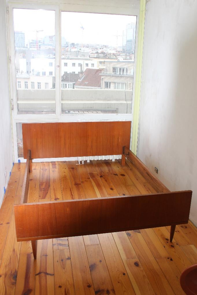 Vintage bed teakhout, Huis en Inrichting, Slaapkamer | Bedden, Ophalen, Gebruikt, Bruin, 140 cm