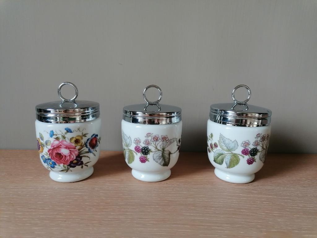 Prachtige Royal Worcester Engelse eierdopjes, eierwarmer, Ophalen