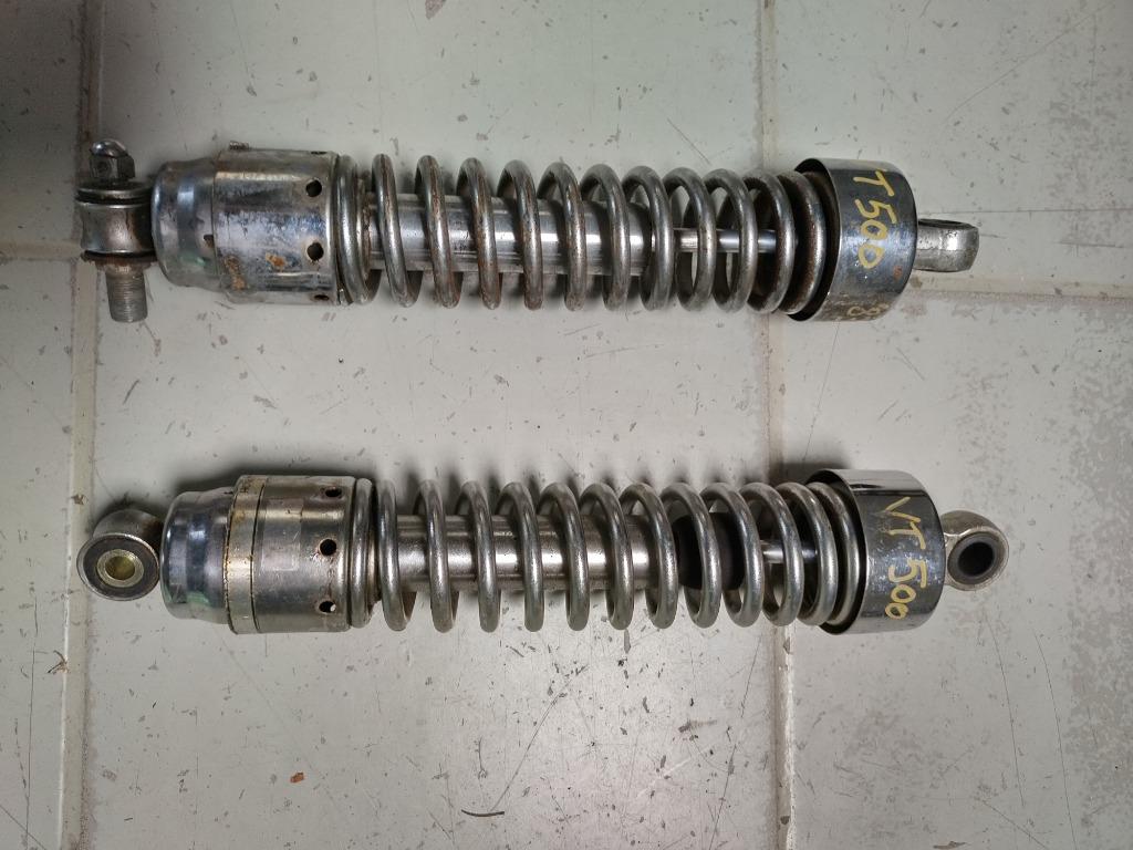 honda shadow 500 van '83-'86 set achterveren, Motoren, Ophalen of Verzenden, Gebruikt