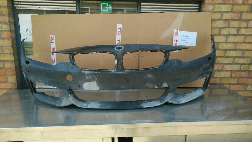 Pare-chocs avant M BMW Série 4 F32 F33 F36 M Package, Utilisé, BMW, Avant, Enlèvement ou Envoi