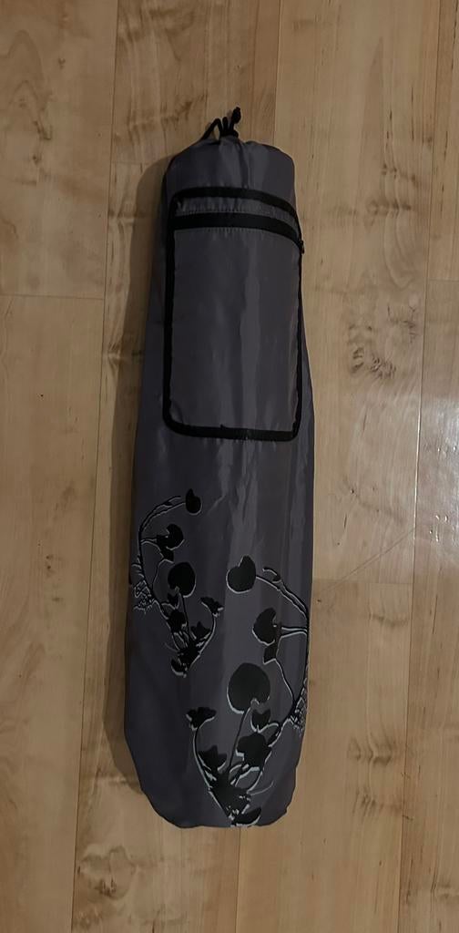 Tapis de yoga / pilate avec sac de transport, Sports & Fitness, Yoga & Pilates, Enlèvement, Comme neuf, Tapis de yoga