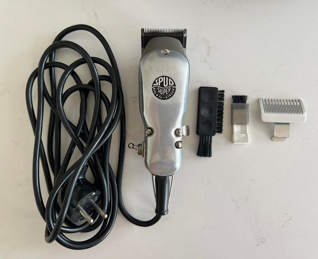 Vintage scheermachine goed werkend, Elektronische apparatuur, Ophalen, Zo goed als nieuw