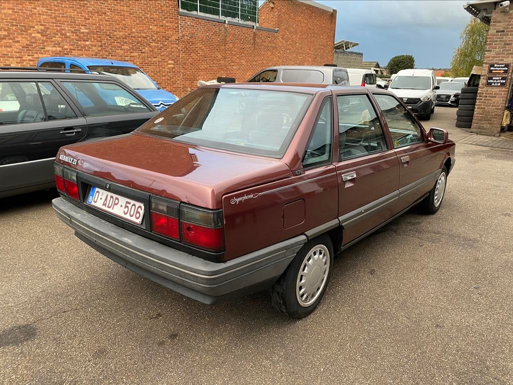 Mooie Renault 21 GTS Symphonie benzine Oldtimer 2e Eig. !!, foto 7