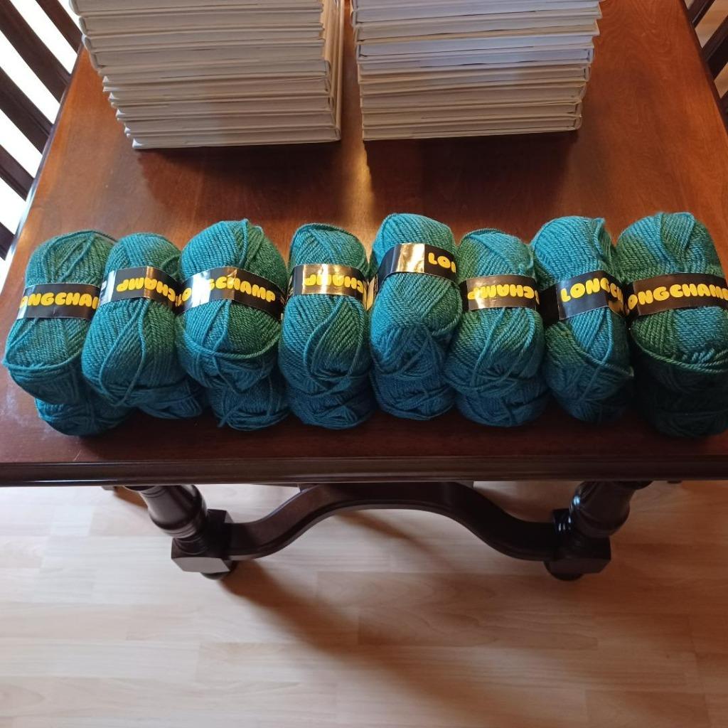 Breiwol LONGCHAMP - 16 stuks - Kleur: groen, Enlèvement, Neuf, Tricot ou Crochet, Laine ou Fils