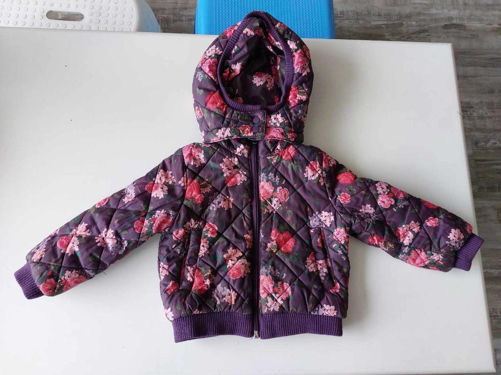 Gebloemde anorak maat 92 (1.5 à 2 jaar) merk H&M Goede staat, Kinderen en Baby's, Kinderkleding | Maat 92, Ophalen, Gebruikt, Meisje