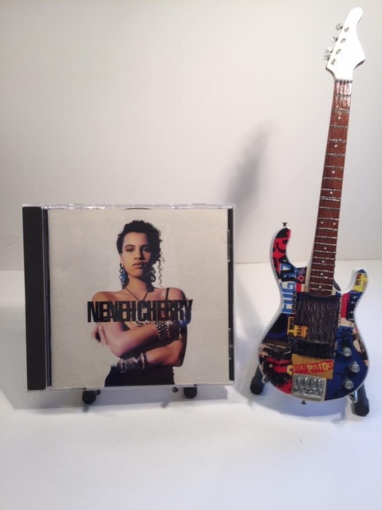 CD - Neneh Cherry - Raw Like Sushi, Enlèvement ou Envoi, Comme neuf