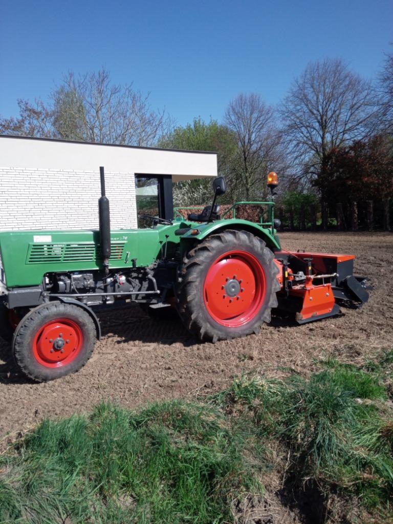 frezen klepelen rotoreren Mini loonwerk  mini graver, Diensten en Vakmensen, Verhuur | Gereedschap en Machines