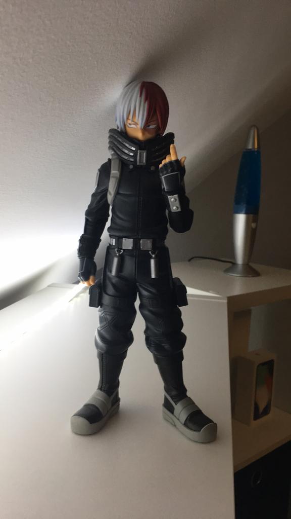 Figurine shoto todoroki My héro academia, Zo goed als nieuw
